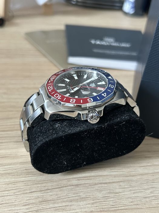 TAG Heuer Aquaracer GMT Pepsi