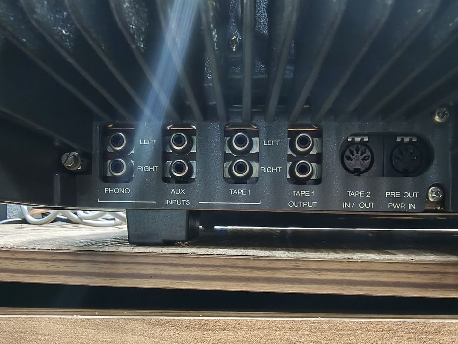 Винтидж ресивър REVOX B-780