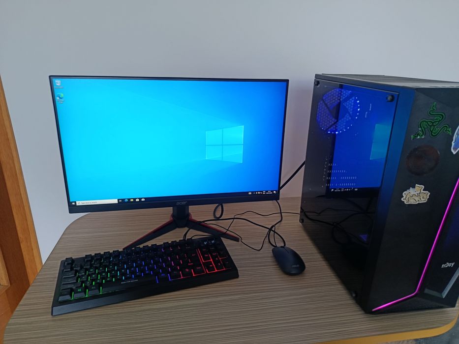 PC Gaming + Monitor Acer 27" – Gata de utilizare