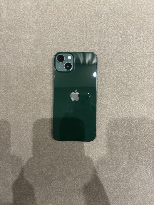 Iphone 13 128 GB тъмно зелен