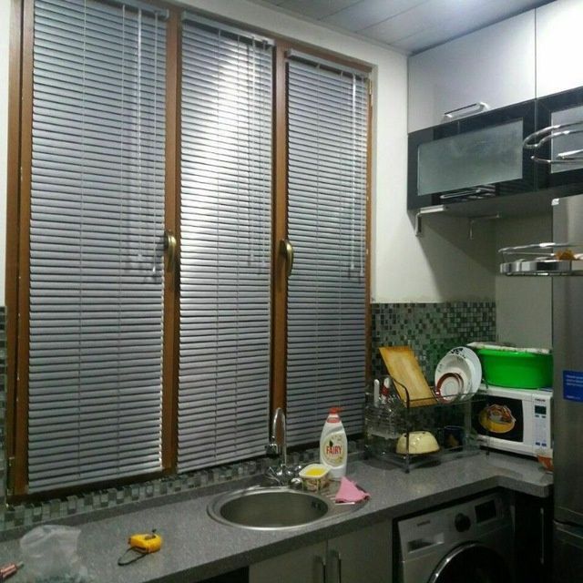 Jalyuzi Jaluzi pardalari Masketni setkalar Жалюзи пардалари