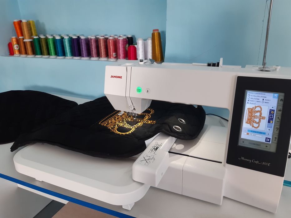 Продам вышивальную машинку