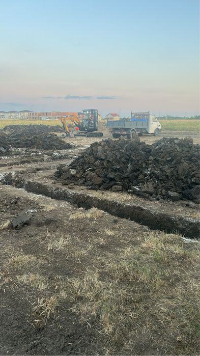 Inchriez Buldoxcavator   fundati  ridicam moloz  trans agregate