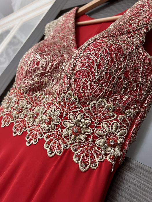 Продам вечернее платье