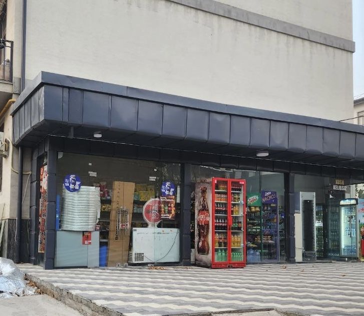 Сдается коммерческое помещение в аренду рядом с новосторойками