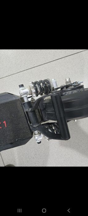 Продам электросамокат Kugoo X1