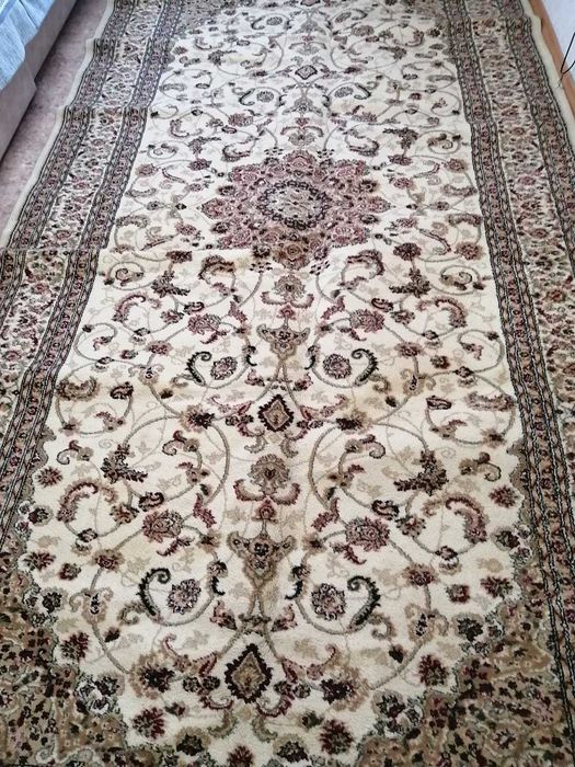 Продам ковёр натуральный