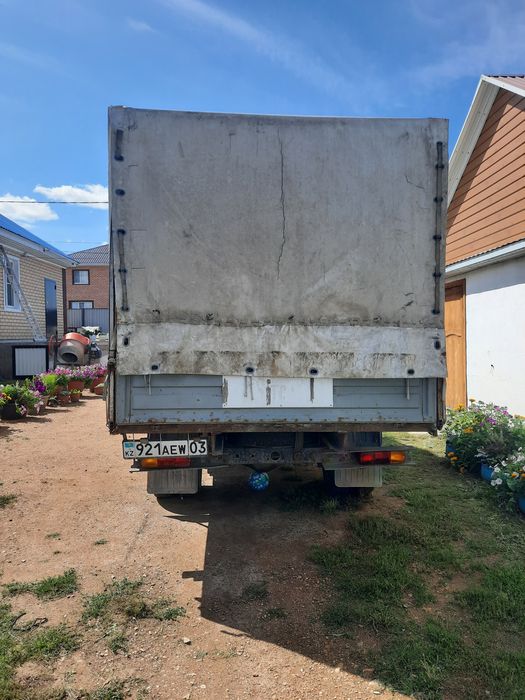 Продам бортовой газель 2006г