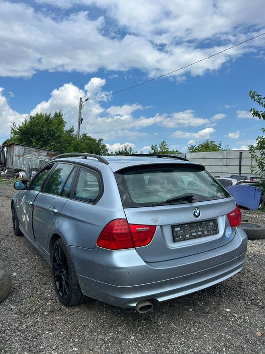 Dezmembrez bmw 318i facelift