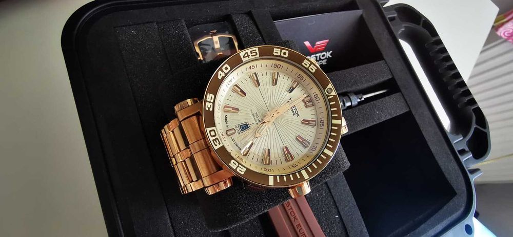 Ceas Vostok Energia Rocket NH35A-575B281 tritium/rubine NEW Garantie