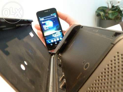 Падфон Асус Р02 .