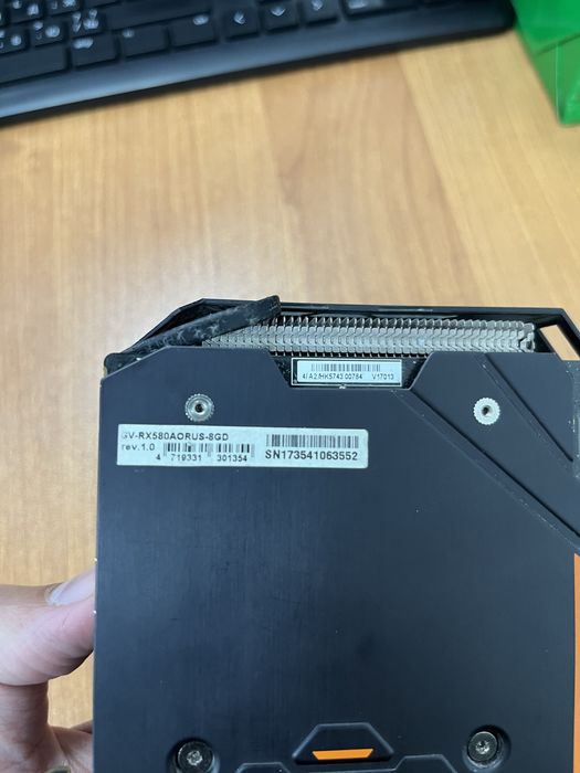 AsRock и gigabyte RX580