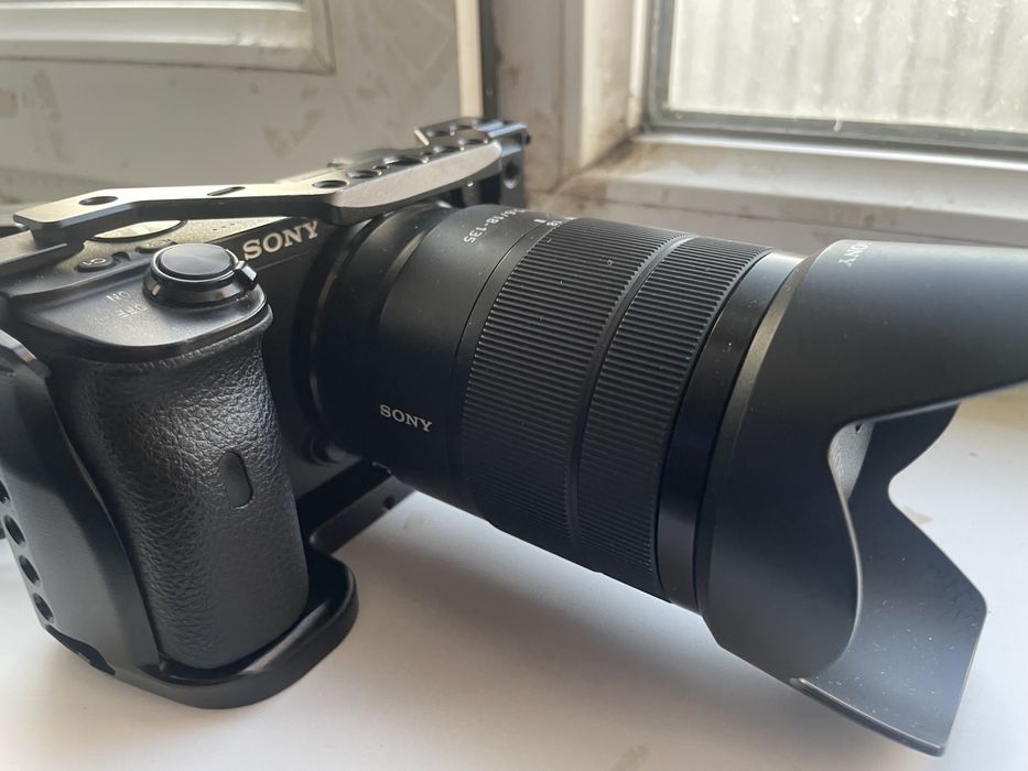 Срочно продам Сони 6600