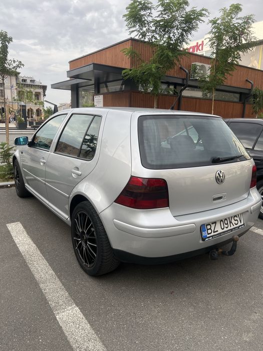 Golf 4 1.6 SR automata