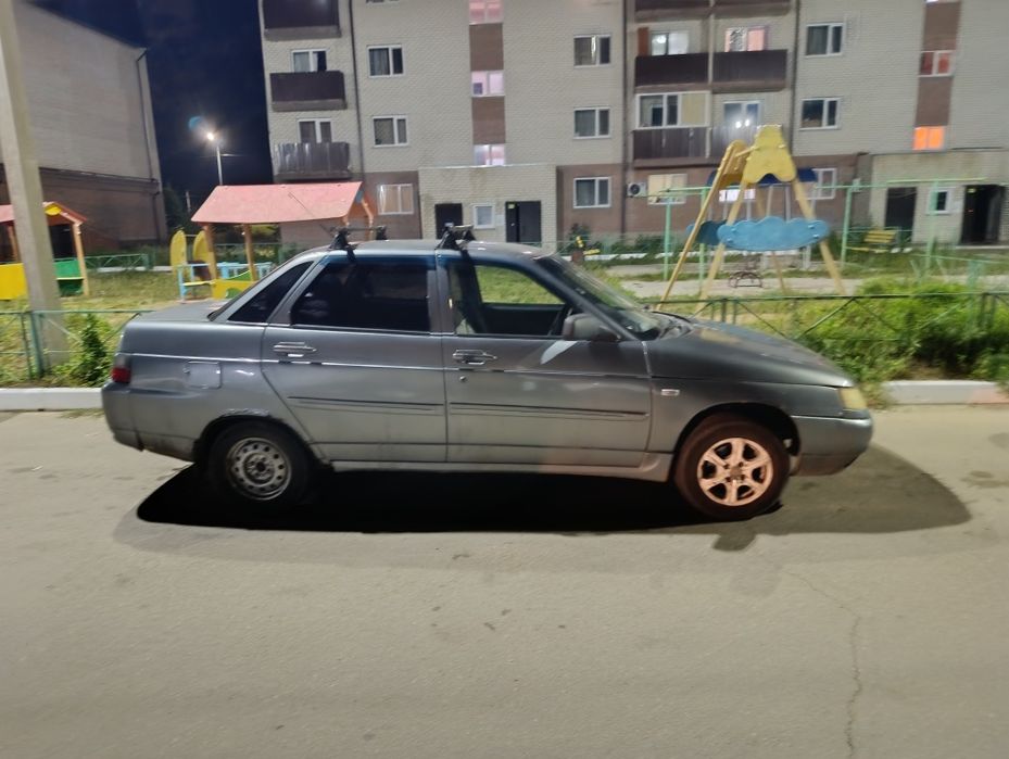 Продам ВАЗ 2110.8клоп