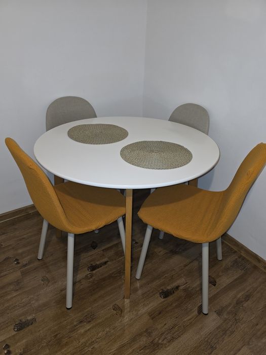 Masa bucatarie stare ca nou