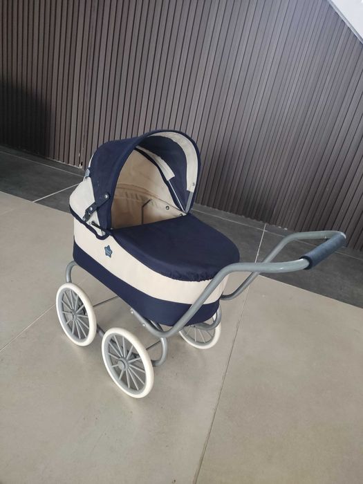 Детская кукольная коляска