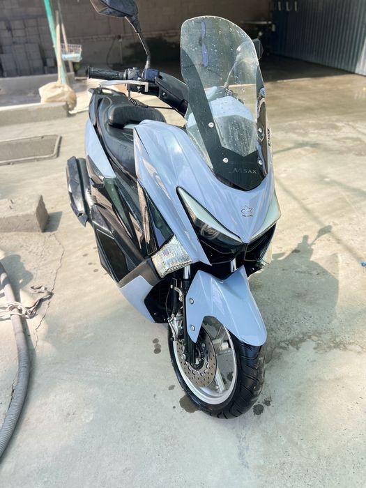 N maks Benzinli skuter 150 cc