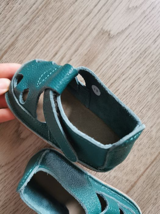 Vand papuci piele nr 19