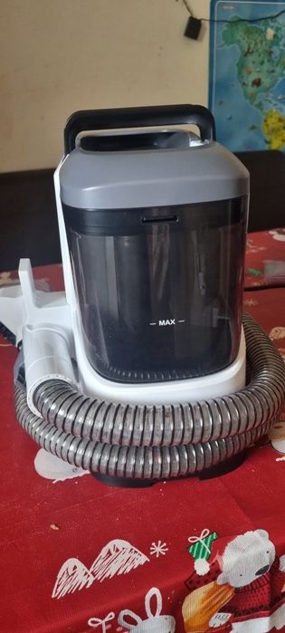 Aspirator cu spalare