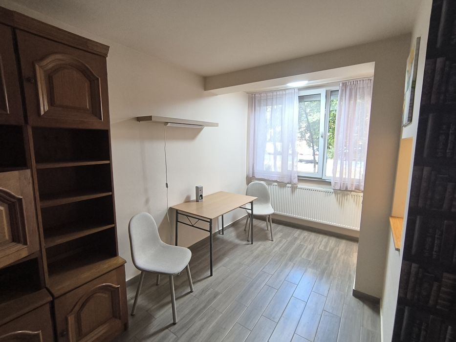 Garsoniera de inchiriat - Oradea, Str, Aluminei