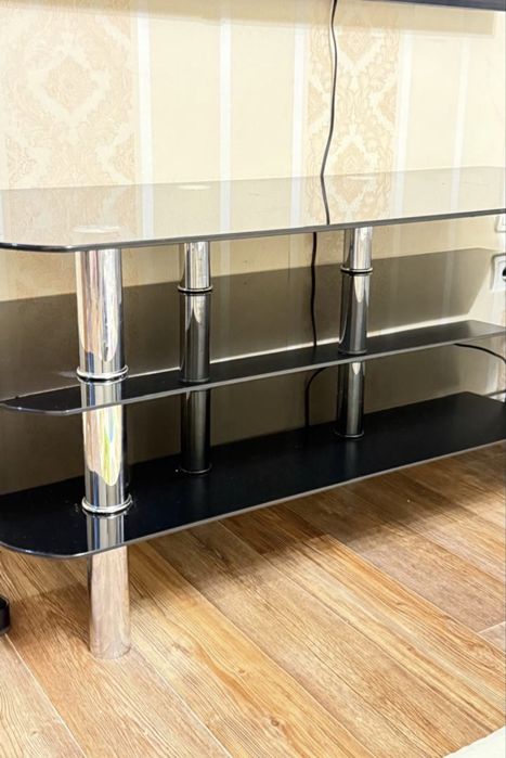 Подставка под телевизор