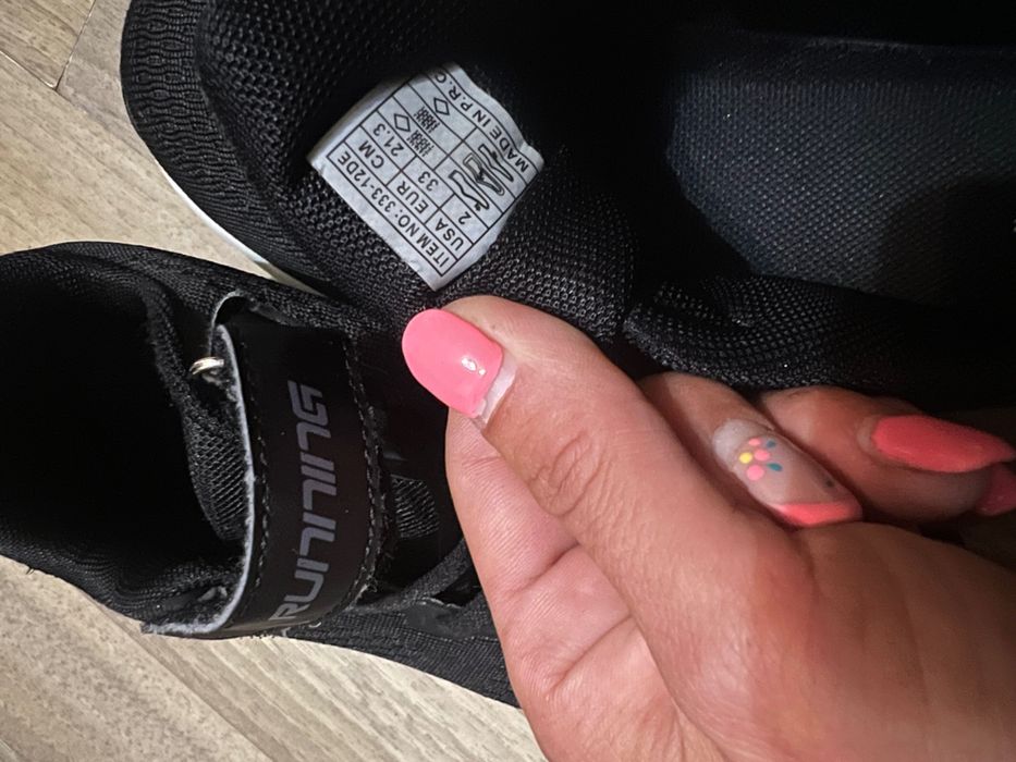 детски маратонки  не различими от нови