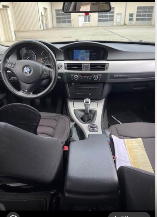 BMW Seria 3 2009 — imagine 5