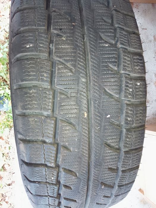 Гуми AUSTIN 215/65/R16