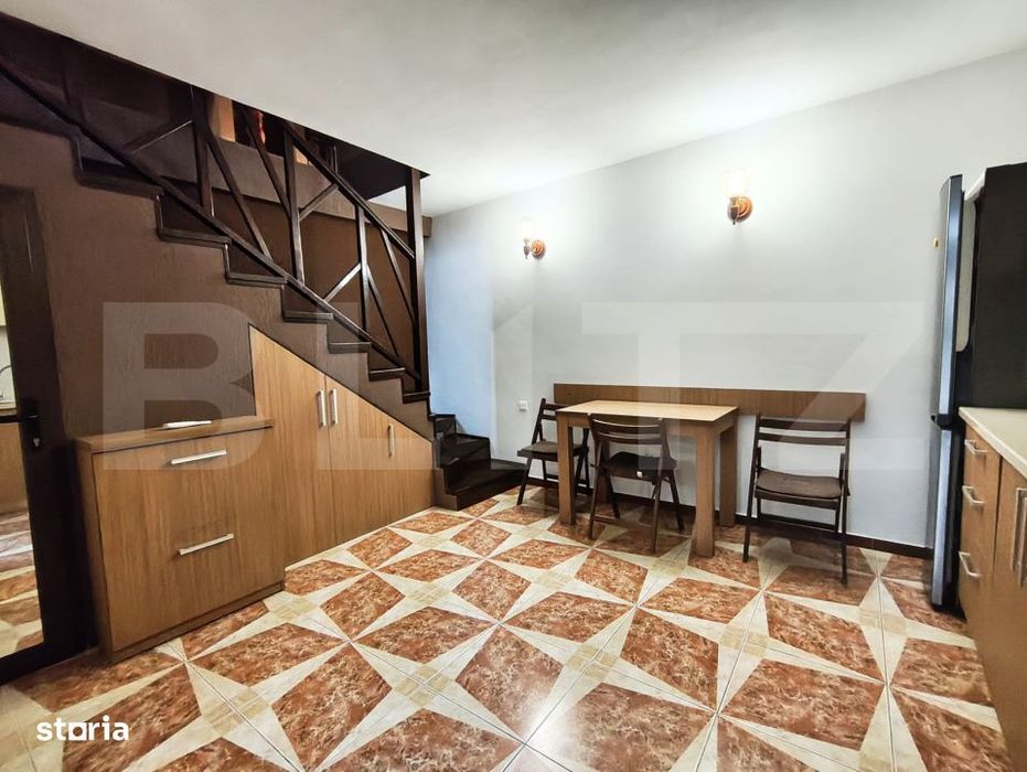 Casa curte comuna, Ultracentral