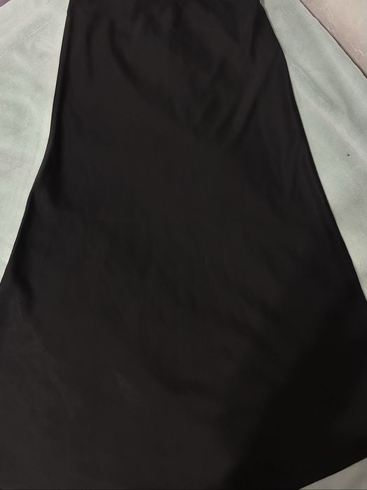 Юбка,фасон русалка,цвет черный,приталенное