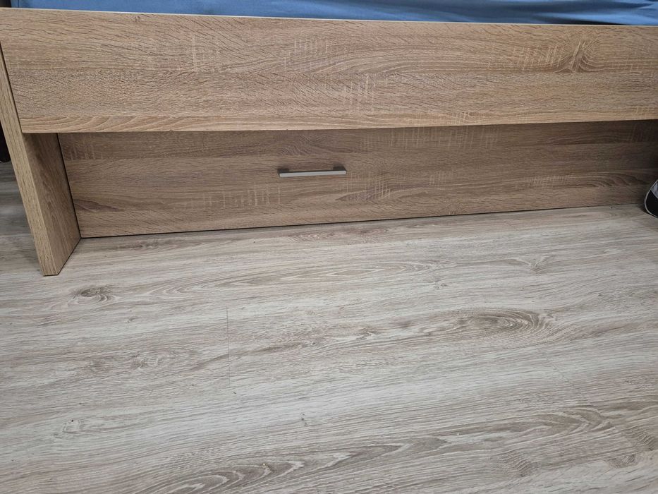 Pat de o persoana cu tot cu saltea