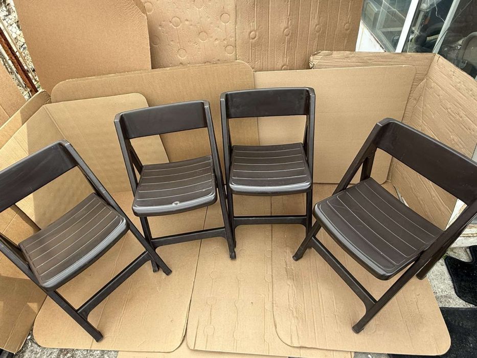 Столове за къмпинг