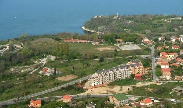 Продава се Двустаен апартамент в Варна, Галата - 92 кв.м за 887 €/кв.м - Снимка #3