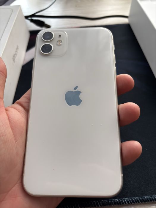 Продается Iphone 11