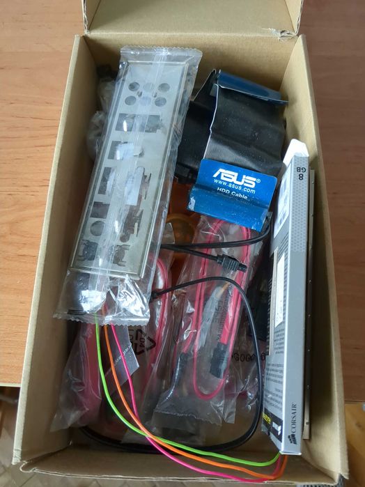 Дъно asus P5E3 V1.4, с процесор и охлаждане