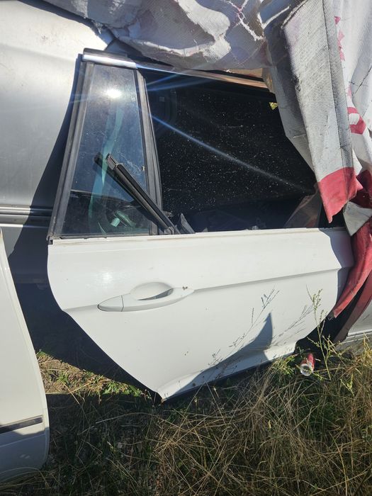 Задна десна врата за Vw Pasat 8  Altrak