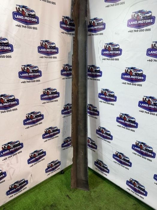 Prag, ornament prag dreapta 2017 bmw 318i sport seria 3 lci f30 1.5 benzina 2015 2016 2017 2018 2019