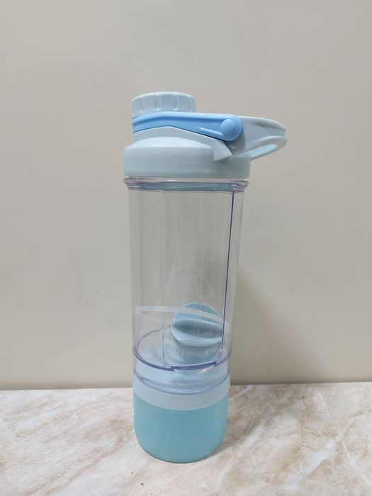 Шейкер-бутылка для коктейлей 500 мл.