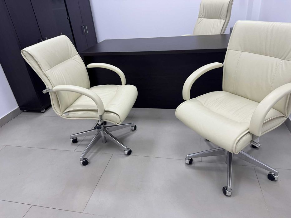 Scaun ergonomic mangerial din piele birou Helios Mobexpert