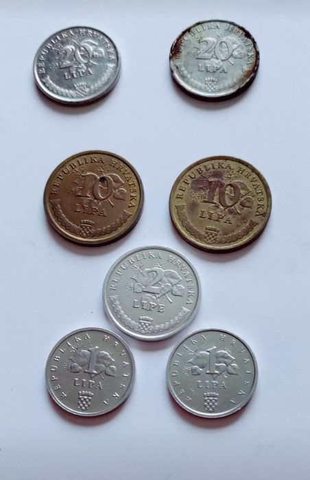 Монети от 4 държави