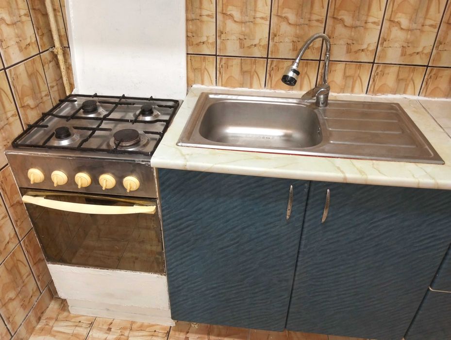 Se închiriază garsoniera in Bistrita strada Dragoș Vodă Nr 5 ,preț 800 plus garanție 800 de lei ,mai multe detalii la 0764676794