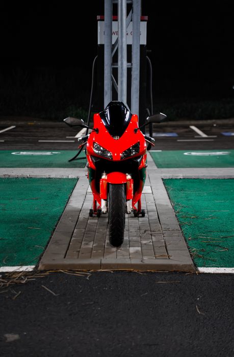 Honda CBR600RR PC37