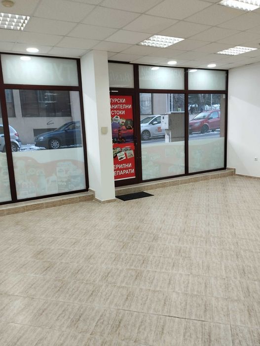 Дава се под наем Офис в Варна, Владислав Варненчик - 75 кв.м за 1529.49 € - Снимка #14