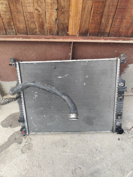 Воден радиатор Mercedes ML W164/Мерцедес МЛ В164