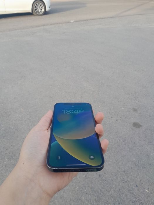 Продам айфон 12про 128гб