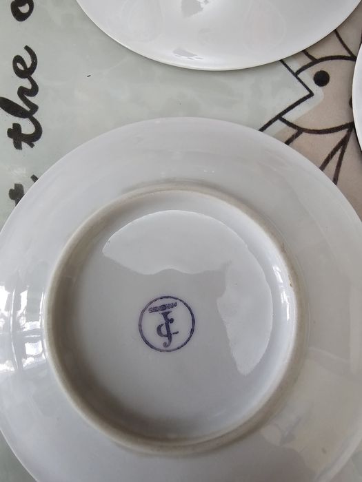 Продам посуду на добор. ГДР