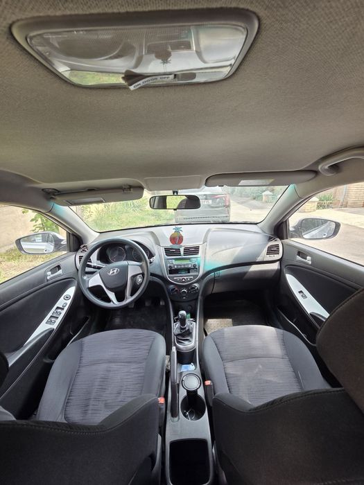 Hyundai Accent 2016 sotiladi