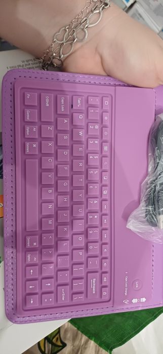 Husa cu tastatura ipad