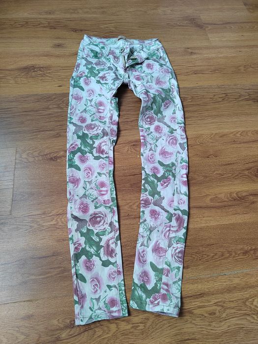 Дамски дънки не различими от нови